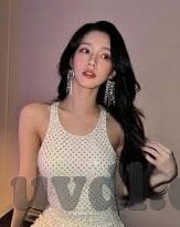 麻豆视频随落的人妻-麻豆视频下的温婉背叛——人妻角色的暗夜独舞